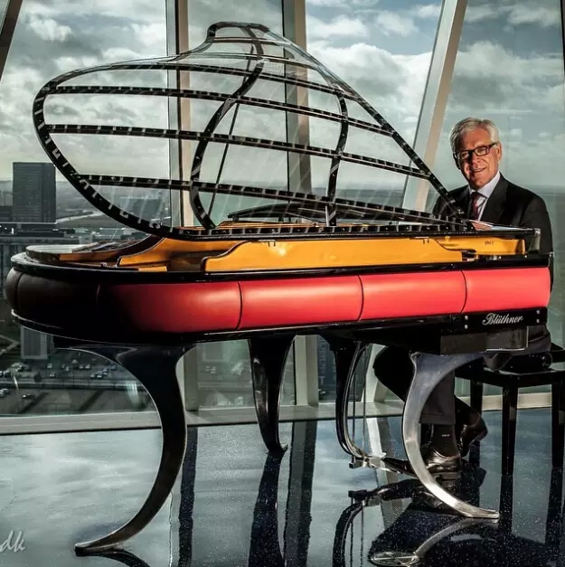 它，實現(xiàn)了80年前人們的“假想未來”！