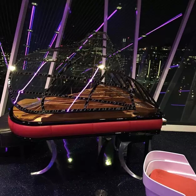 它，實現(xiàn)了80年前人們的“假想未來”！